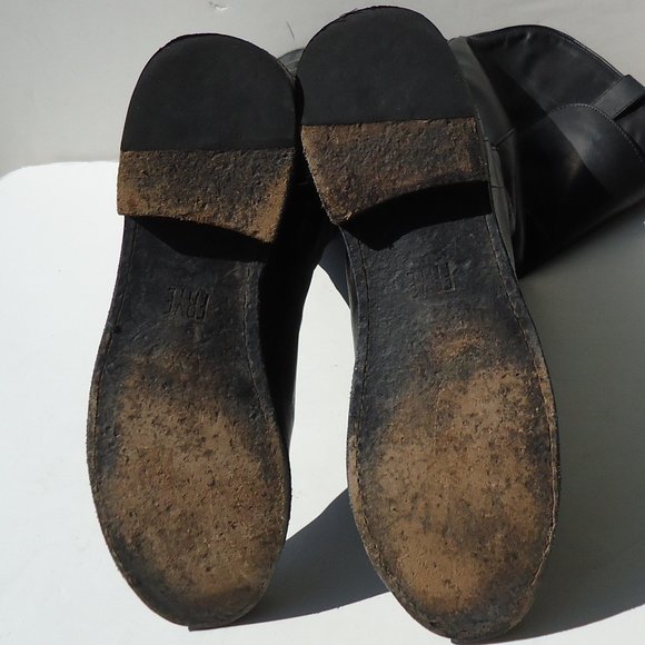 SIZE 7 B. FRYE Paige tall riding black leather boots. - Picture 11 of 16